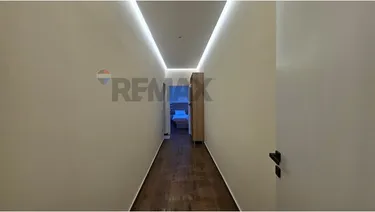 Foto di studio in affitto Lungomare, Rruga Çamëria, Vlorë