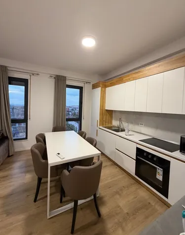 Foto von Wohnung zur miete Rruga Marie Kraja, Tiranë