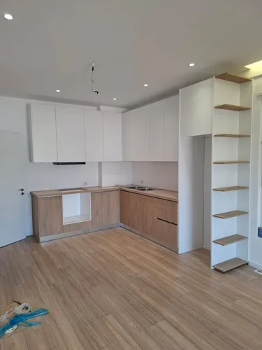 Фото Квартира на продажу Paskuqan, Tiranë
