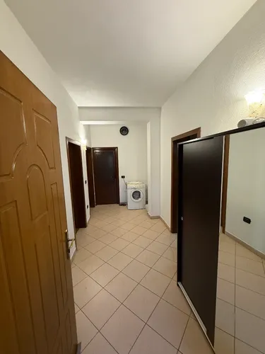 Foto di Appartamento in affitto Sauk, Rruga Ernest Bushati, Tirane