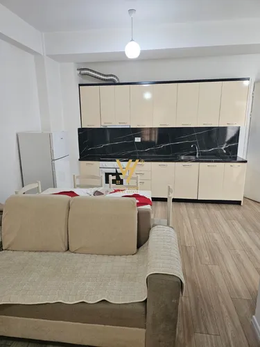 Foto av Lägenhet till uthyrning Rruga Ali Demi, Tiranë