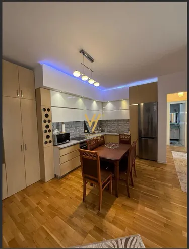 Foto von Wohnung zur miete Kopshti Botanik, Tiranë