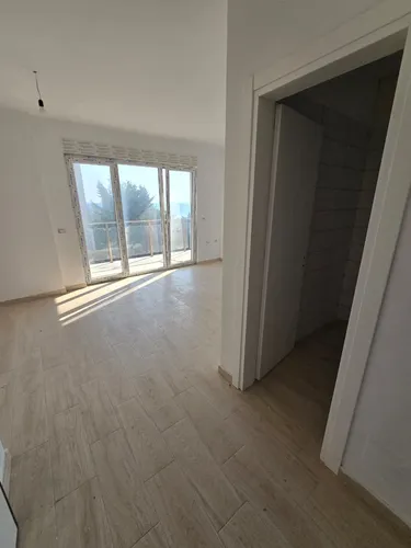 Фото Квартира на продажу Rëra e Hedhur, Lezhë