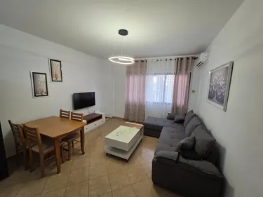 Foto von Wohnung zur miete Rruga 5 Maji, Tiranë