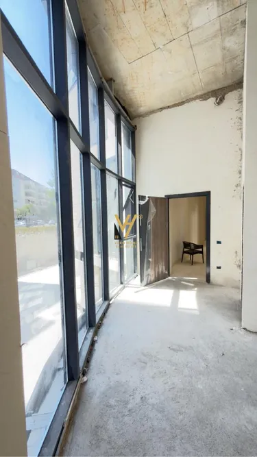 Fotografie commercial k pronájmu Liqeni i Thatë, Tiranë