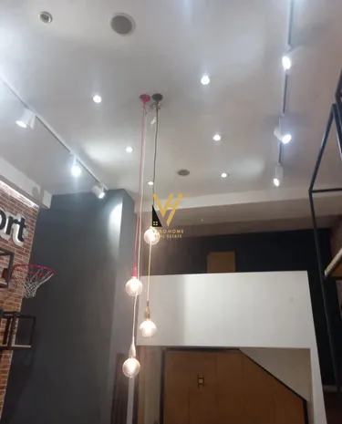 Zdjęcie shop do wynajęcia Ish Parku, Tiranë