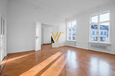 Фото Квартира на продажу Rruga Komuna e Parisit, Tiranë