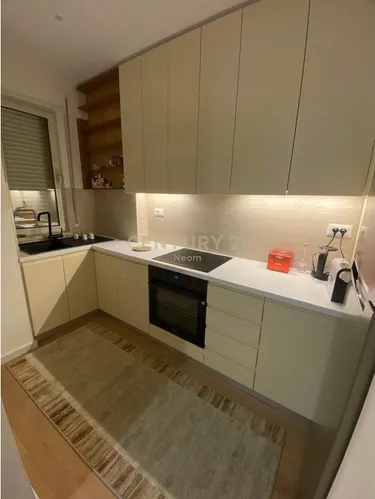 Foto von Wohnung zur miete Liqeni i Thatë, Rruga Hamdi Sina, Tiranë