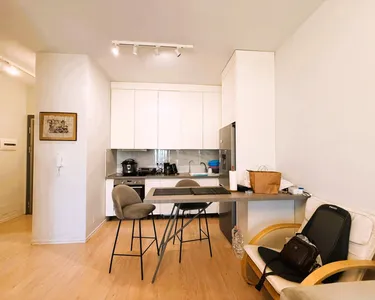 Foto von Wohnung zur miete Xhamllik, Rruga Kongresi i Manastirit, Tiranë