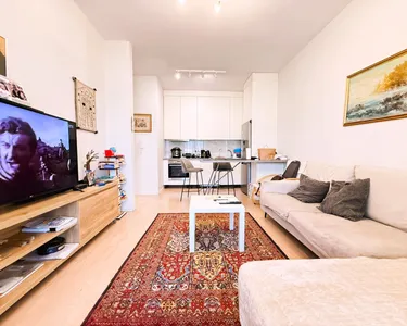 Foto von Wohnung zur miete Xhamllik, Rruga Kongresi i Manastirit, Tiranë