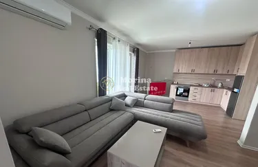 Foto di Appartamento in affitto Kopshti Botanik, Liqeni i Thatë, Tirane