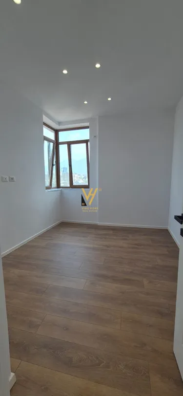 Фото Квартира на продажу Rruga Irfan Tomini, Tiranë