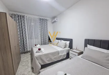 Zdjęcie Mieszkanie do wynajęcia Rruga Vasil Shanto, Tiranë