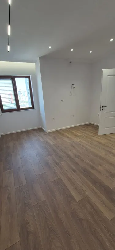 Фото Квартира на продажу Rruga Fadil Bodinaku, Tiranë