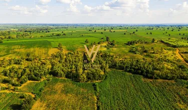 Zdjęcie land na sprzedaż Qendra Tregtare Teg, Tiranë