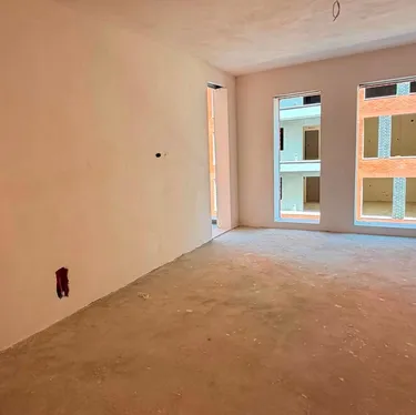 Фото Квартира на продажу Paskuqan, Tiranë