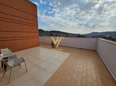 Foto di Appartamento in affitto Rruga Misto Mame, Tiranë