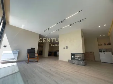 Photo of office for rent Rruga Jordan Misja, Tiranë