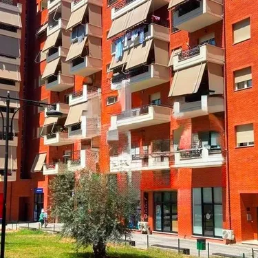 Zdjęcie Mieszkanie na sprzedaż Rruga e Kavajës, Tiranë