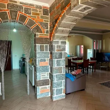 Фото vila на продажу Univers City, Tiranë
