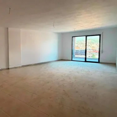 Фото Квартира на продажу Rruga 5 Maji, Tiranë