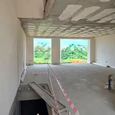 Foto av vila till salu Liqeni i Farkës, Tiranë
