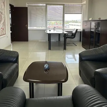 Foto av commercial till salu Vorë, Tiranë