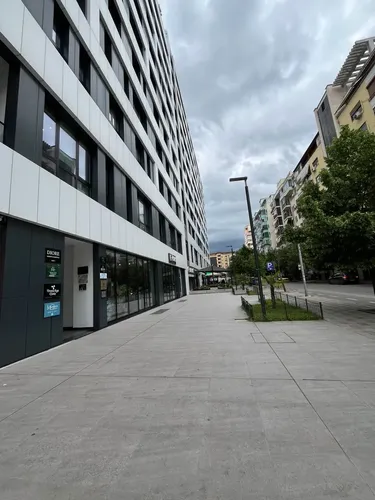 Photo of commercial for sale Square 21, Tiranë