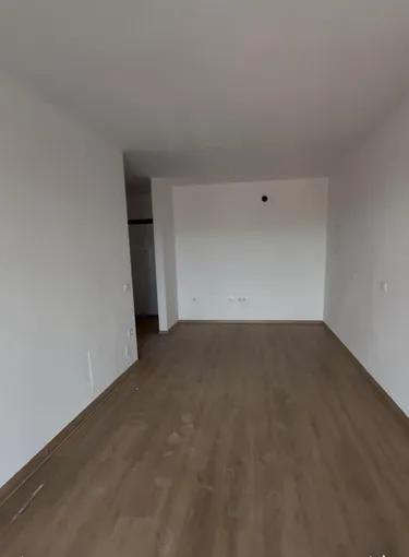 Zdjęcie commercial do wynajęcia Don Bosko, Tiranë