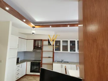 Foto von Wohnung zur miete Garda, Tiranë