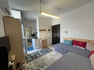 Foto di studio in vendita Shkëmbi i Kavajës, Kavajë