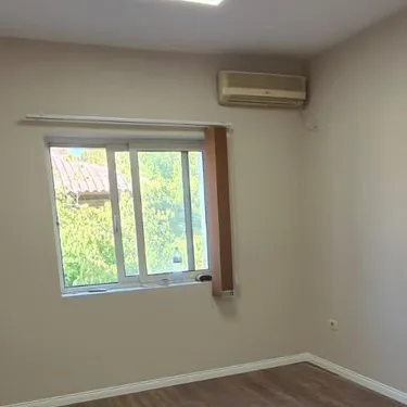 Photo of office for rent Rruga Komuna e Parisit, Tiranë
