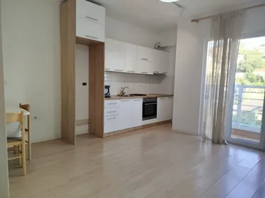 Фото Квартира на продажу Rruga Kombinati, Tiranë