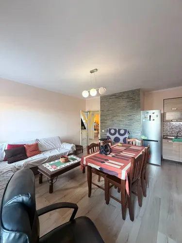 Foto di Appartamento in affitto Fresk, Tiranë