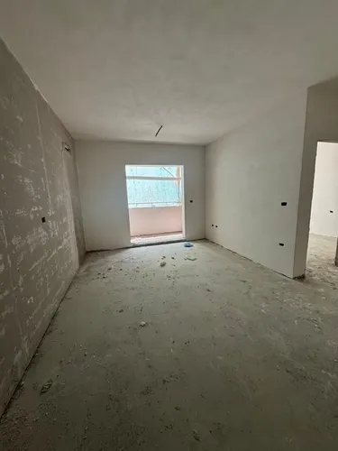 Фото Квартира на продажу Rruga Paskuqani, Tiranë