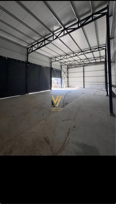 Zdjęcie store do wynajęcia Yrshek, Tiranë