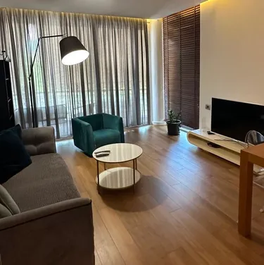 Fotografie Byt k pronájmu Liqeni i Thatë, Tiranë