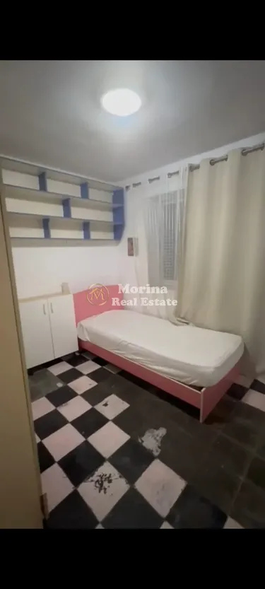 Foto av Lägenhet till uthyrning 5 Maji, Rruga 4 Dëshmorët, Tirane
