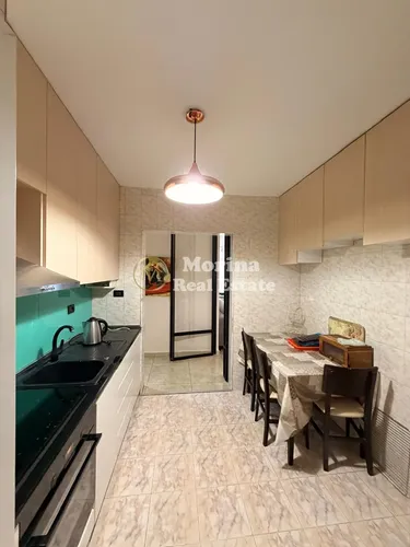 Foto von Wohnung zur miete Laprakë, Rruga Dritan Hoxha, Kompleksi Karavan, Tirane