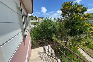 Foto av vila till salu Pezë Helmës, Rruga e Vjetër e Durrësit, Tiranë