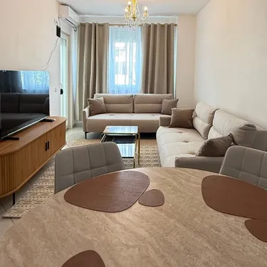 Foto di Appartamento in affitto 21 Dhjetori, Tiranë