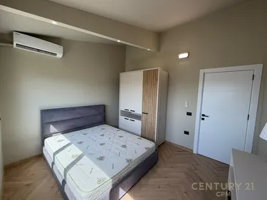 Fotografie Byt k pronájmu Rruga Myslym Shyri, Tiranë