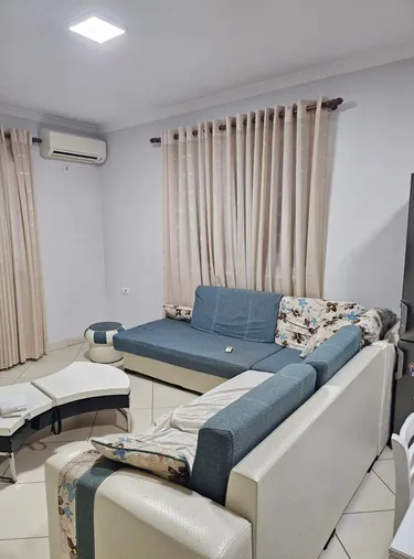 Foto von Wohnung zur miete Rruga 5 Maji, Tiranë
