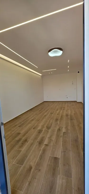 Zdjęcie Mieszkanie na sprzedaż Paskuqan, Tiranë