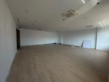 Foto av office till uthyrning Rruga e Kavajës, Tiranë