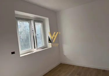 Photo of office for rent Rruga Bardhyl, Tiranë