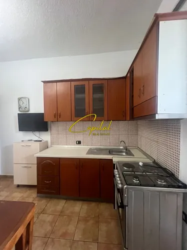 Foto di Appartamento in affitto Rruga Jordan Misja, Tiranë
