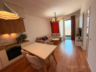 Фото Квартира в аренду Komuna e Parisit, Tiranë