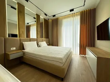 Foto von Wohnung zur miete Liqeni i Thatë, Tiranë