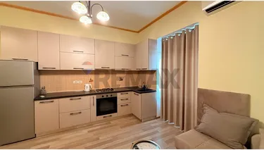 Foto di Appartamento in affitto Shallvaret, Tiranë